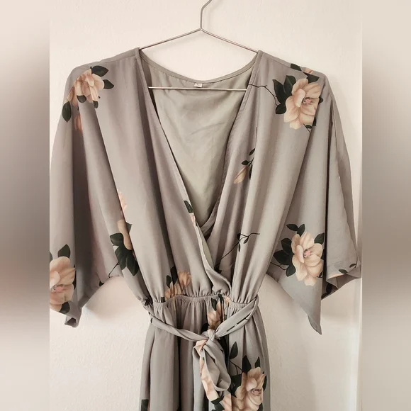 Large (10-14) Women's professional clothes - Picture 6 of 12